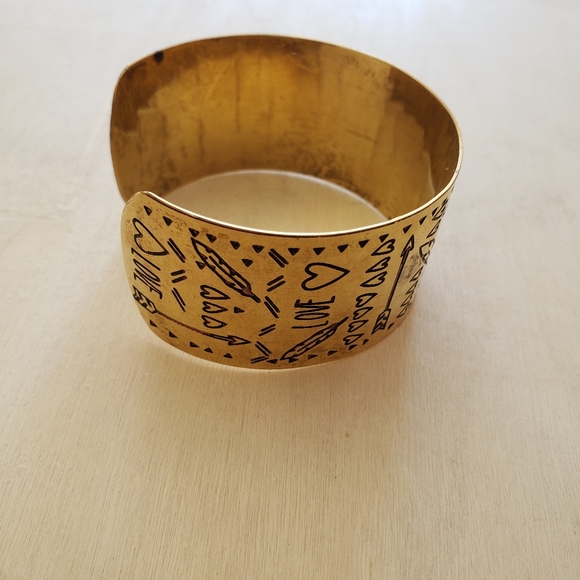 Vintage gold tone cuff Bracelet - Picture 6 of 8